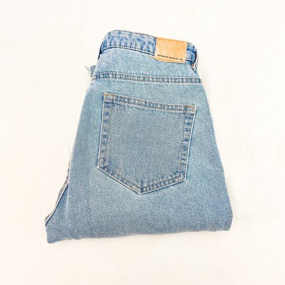 Zara Light Wash Ripped Denim Skinny jeans Vintage Wash Size 02 - Picture 1 of 7